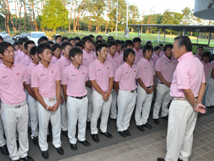 日本大学ゴルフ部ＯＢ会第4回日本大学付属中学・高等学校ゴルフ交流戦の様子１